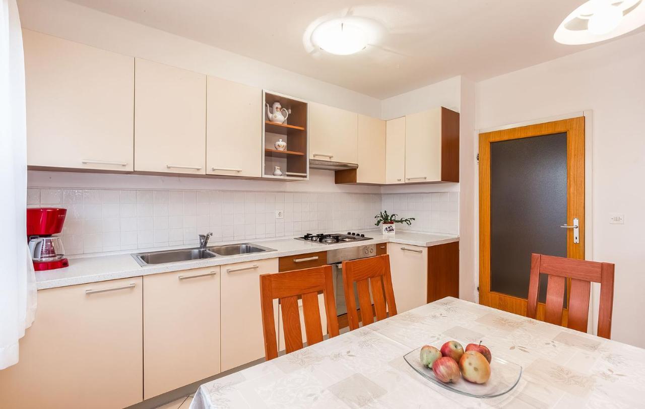 Mila Apartment Porec Ngoại thất bức ảnh